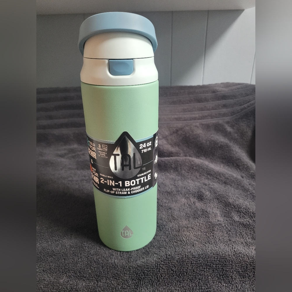 TAL 2-in-1 24oz Mint Green Water Bottle